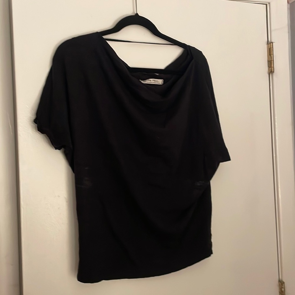 FREE PEOPLE flowy short, black, perfect condition worn once
